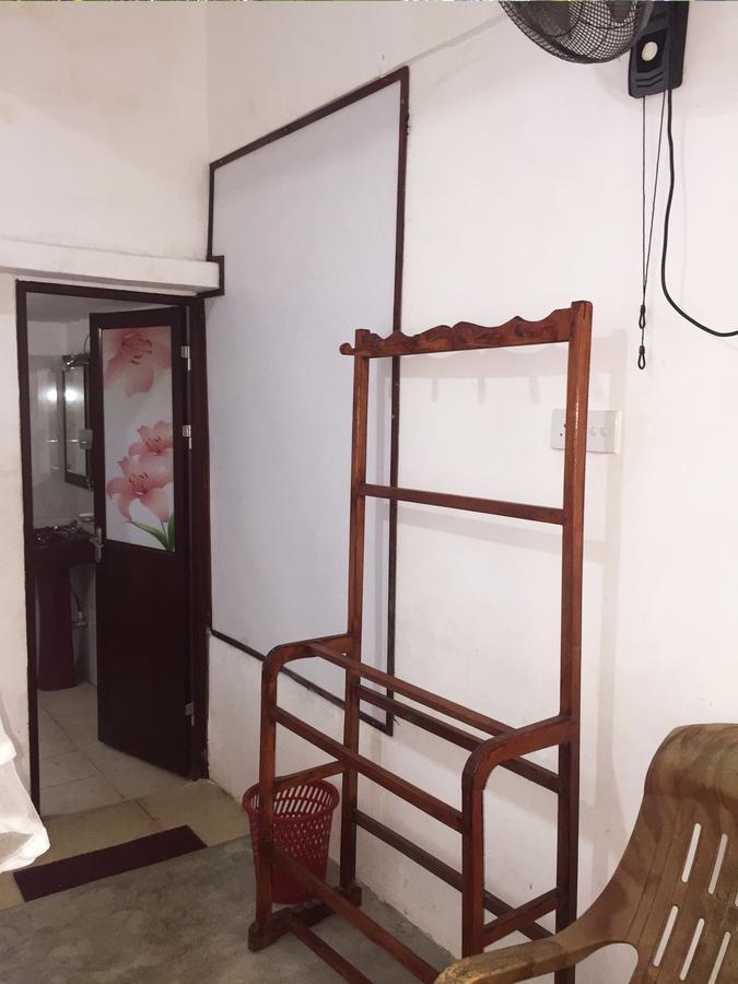 Double G Motel Weligama Exterior photo